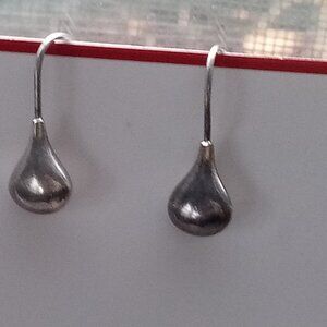 SILPADA W1646 STERLING 925 TEARDROP DANGLE EARRINGS